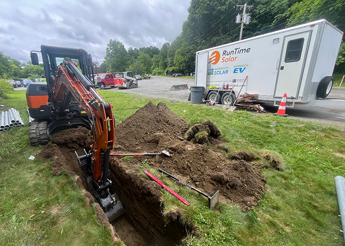 2026 NEV Thetford Digging  700x500